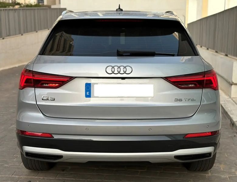 Audi Q3 • 2020 • 87,600 km 2