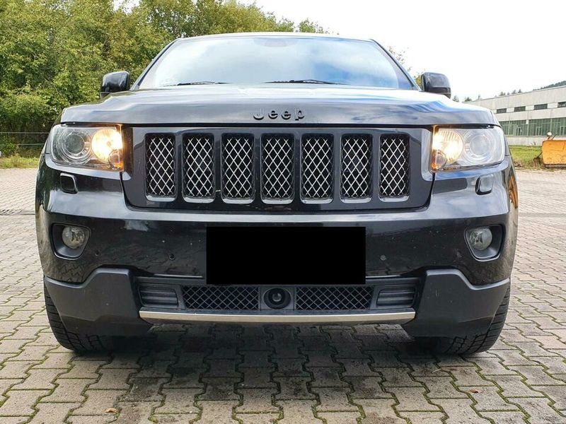 Jeep Grand Cherokee • 2012 • 136,000 km 3