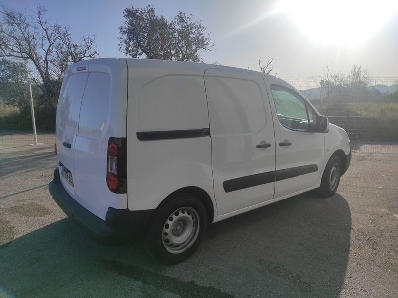 Peugeot 107 • 2018 • 87,000 km 2