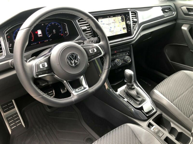 Volkswagen T-Cross • 2019 • 52,800 km 12