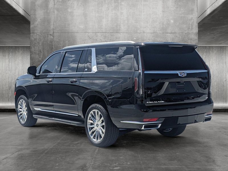 Am General Hummer • 2024 • 8 km 2