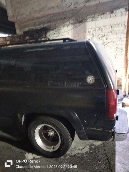 Chevrolet Silverado 2500 • 1997 • 200,000 km 9