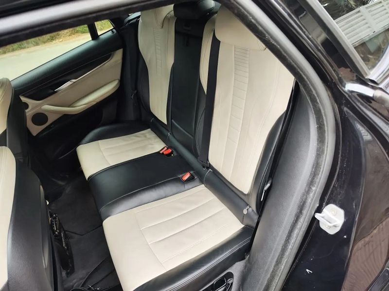 BMW X6 • 2017 • 110,000 km 6