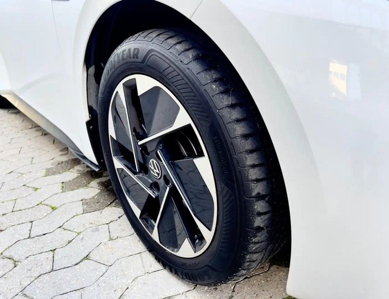 Volkswagen Life • 2021 • 48,000 km 10