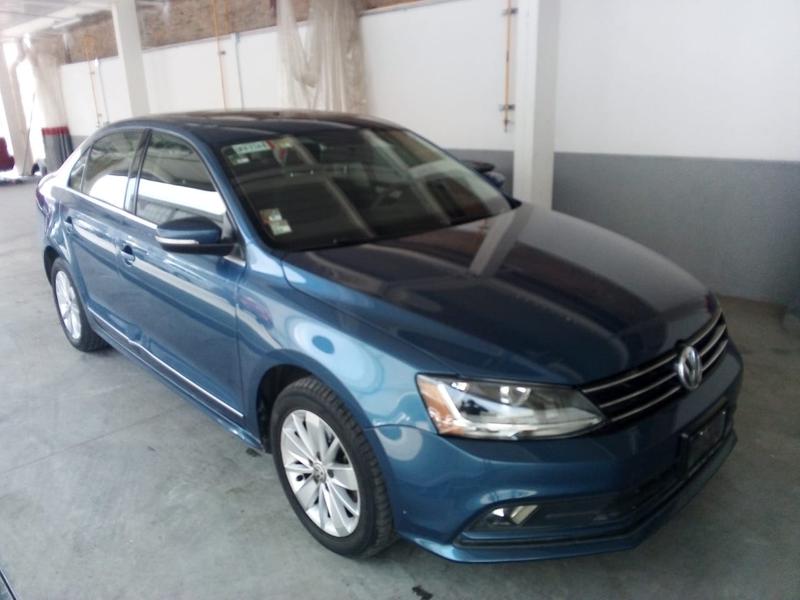 Volkswagen Jetta • 2017 • 63,000 km 15