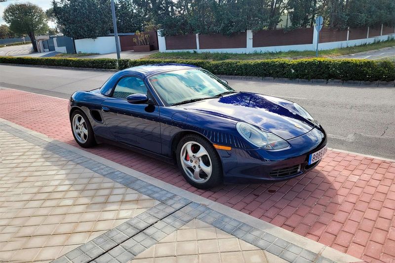 Porsche Boxster • 2002 • 145,700 km 2