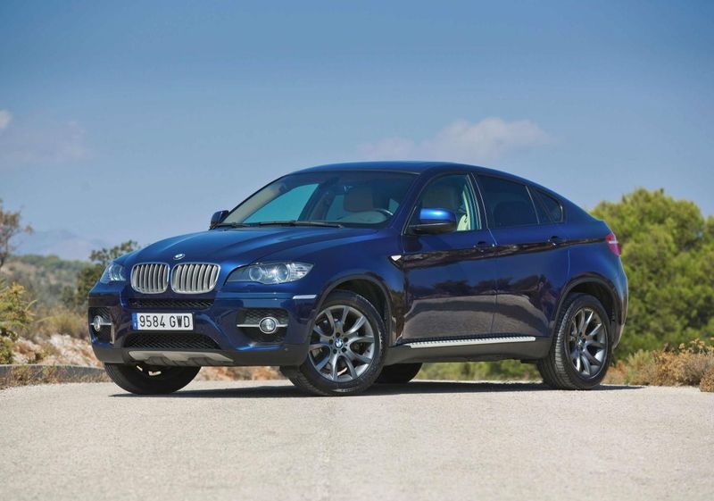 BMW X6 • 2010 • 165,000 km 9