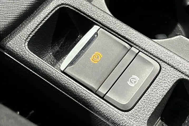 Škoda Octavia • 2021 • 28,000 km 4