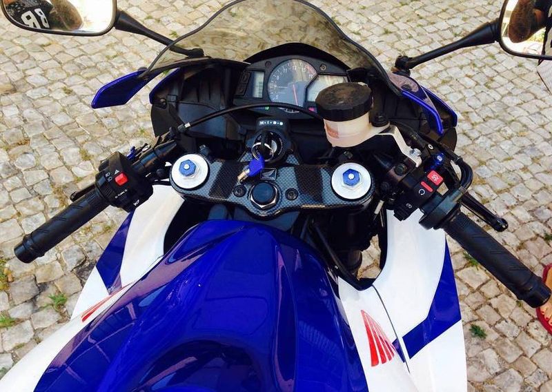 Honda cbr-600rr • 2007 • 17,000 km 3