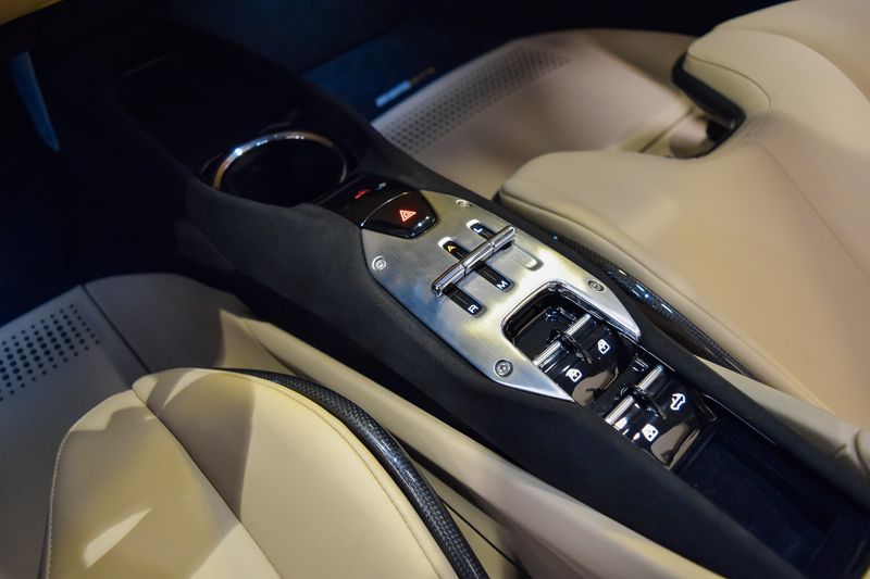 Ferrari 812 GTS • 2024 • 3,500 km 9