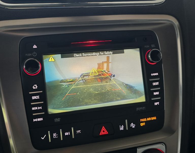 GMC Acadia • 2016 • 107,000 km 9