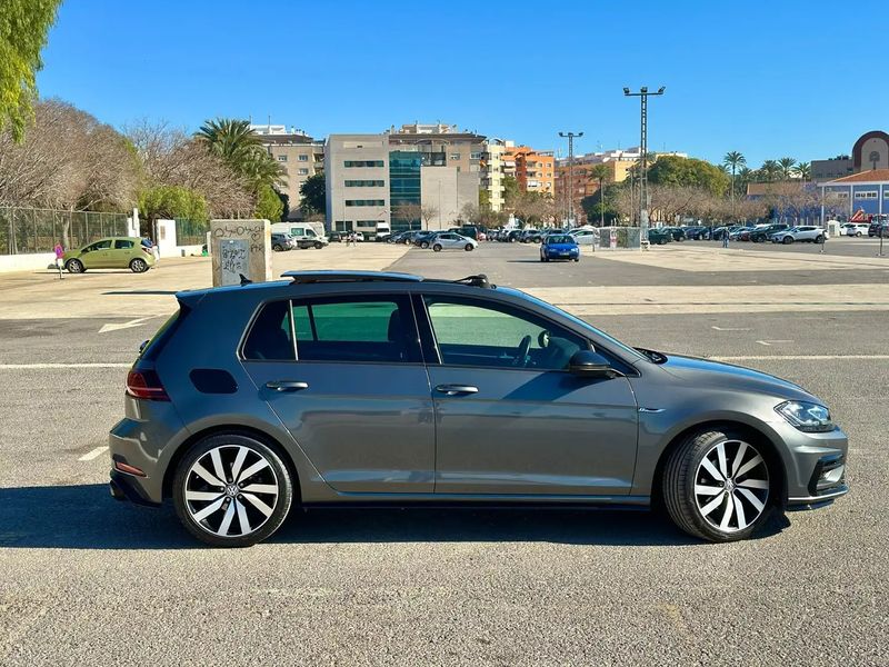 Volkswagen Golf • 2020 • 53,000 km 4