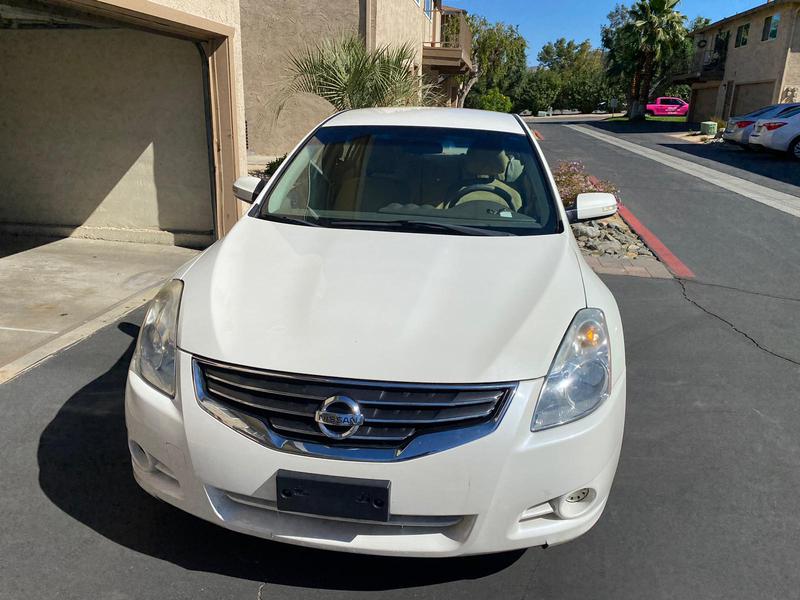 Nissan Altima • 2011 • 133,865 km 5