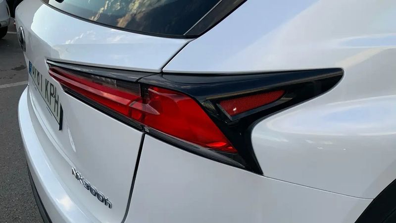 Lexus NX • 2018 • 82,052 km 8