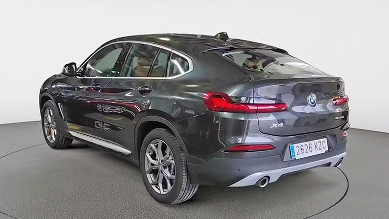 BMW X4 • 2019 • 92,264 km 9