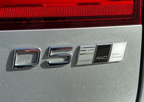 Volvo V90 • 2016 • 119,000 km 38