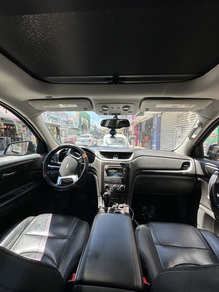 Chevrolet Traverse • 2015 • 120,000 km 5