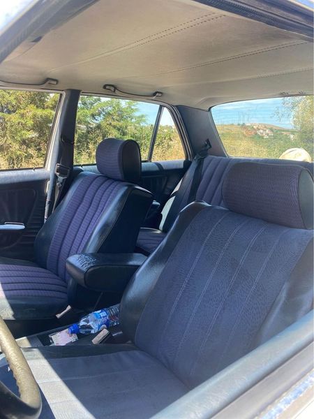 Mercedes-Benz 200 - 300 • 1979 • 432,000 km 5