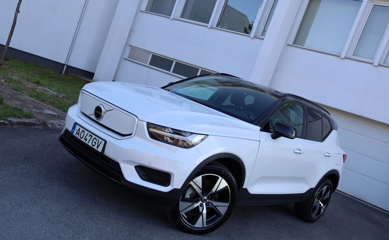 Volvo XC40 • 2022 • 19,500 km 1