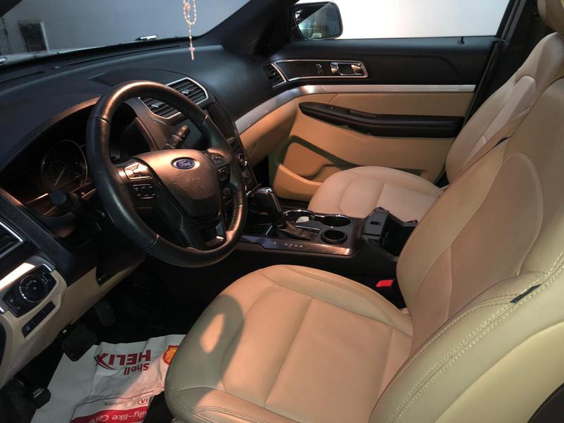 Ford Explorer • 2017 • 51,500 km 4