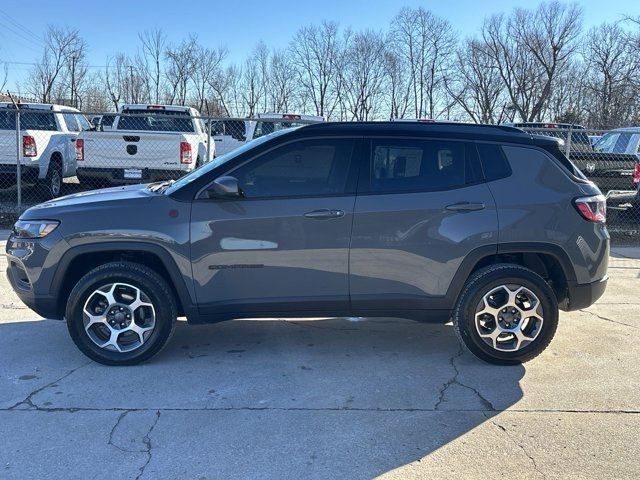Jeep Compass • 2022 • 23,124 km 2