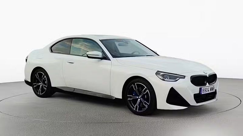 BMW 2 Series • 2024 • 25,586 km 4