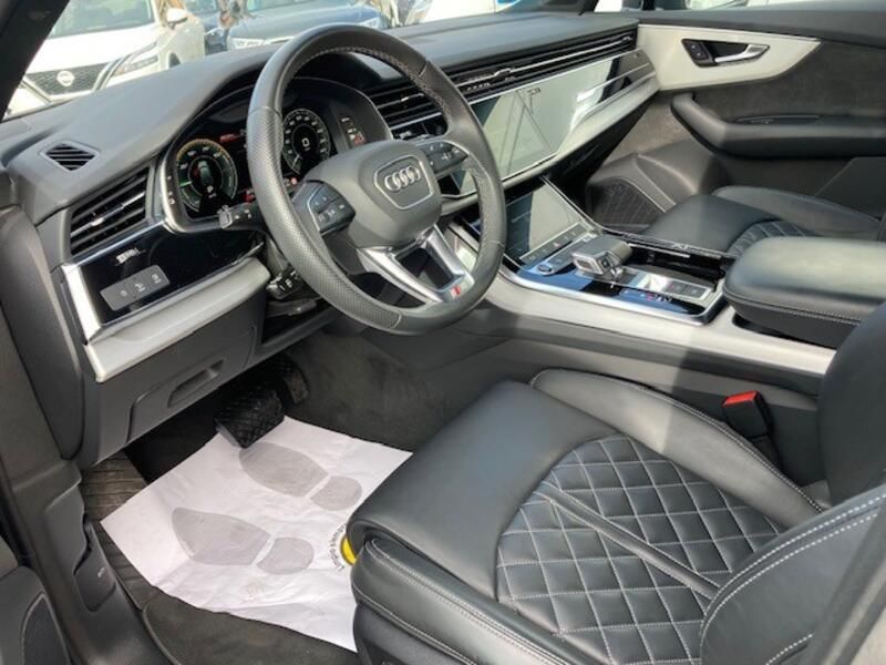 Audi Q7 • 2021 • 87,282 km 19