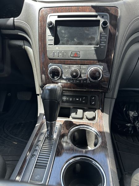 Chevrolet Traverse • 2015 • 120,000 km 7