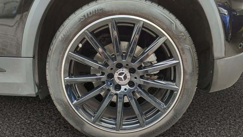 Mercedes-Benz GLA • 2020 • 41,000 km 32