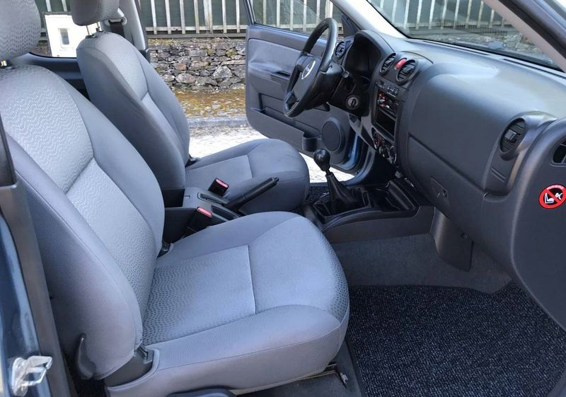 Isuzu D-MAX • 2011 • 200,000 km 4