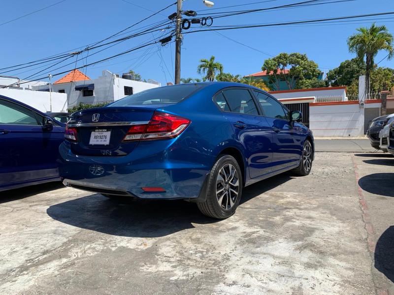 Honda Civic • 2015 • 86,000 km 2