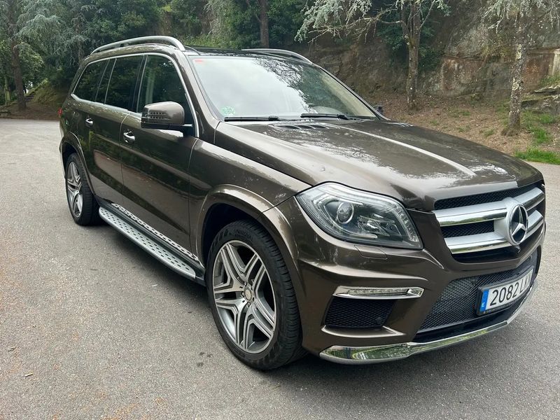 Mercedes-Benz GL-Class • 2015 • 115,000 km 14