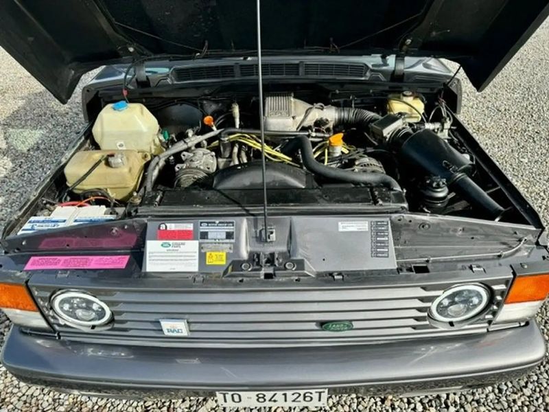 Land Rover Range Rover • 1992 • 250,000 km 16