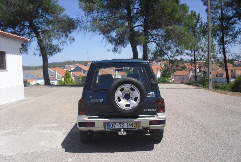 Suzuki Vitara • 1997 • 263,000 km 2
