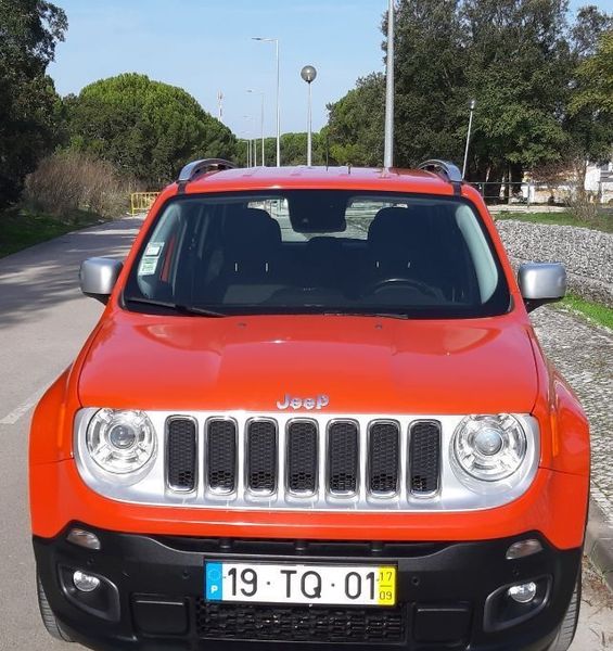 Jeep Renegade • 2017 • 51,000 km 3