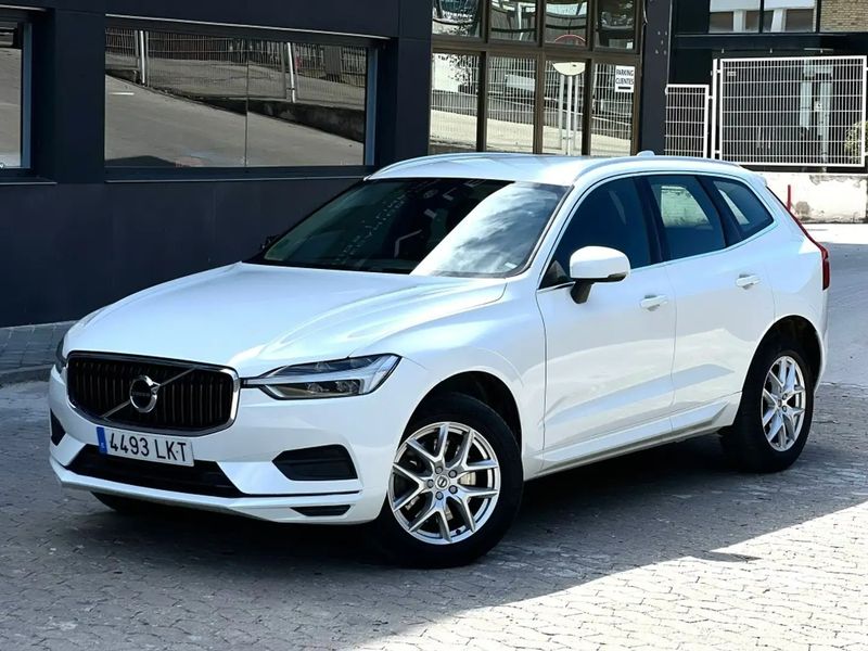 Volvo XC60 • 2021 • 65,000 km 2