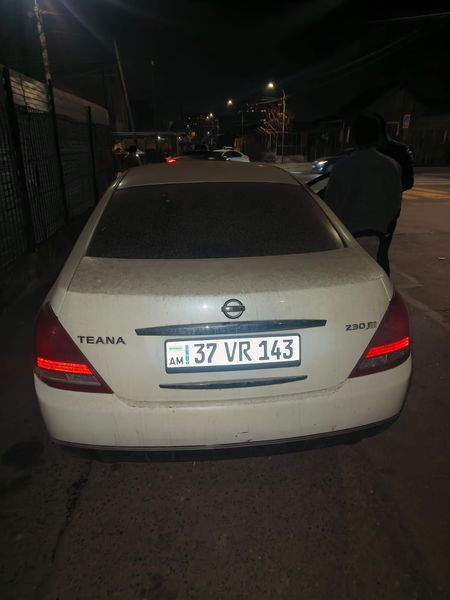 Nissan Teana • 2003 • 30 km 4