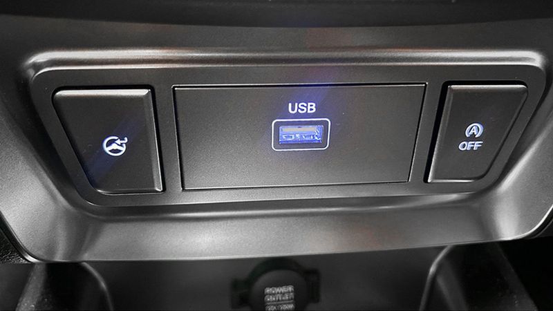 Ssangyong Tivoli • 2024 • 3,970 km 8