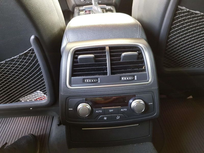 Audi A6 Allroad • 2012 • 228,000 km 3