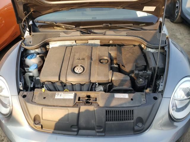 Volkswagen Beetle • 2014 • 10,000 mi 7