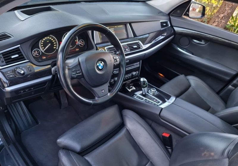 BMW 520D • 2011 • 201,000 km 3