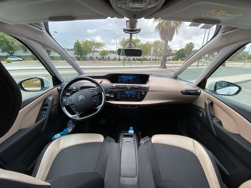 Citroën C4 Grand Picasso • 2015 • 180,000 km 4