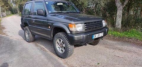 Mitsubishi Pajero • 1993 • 250,000 km 1