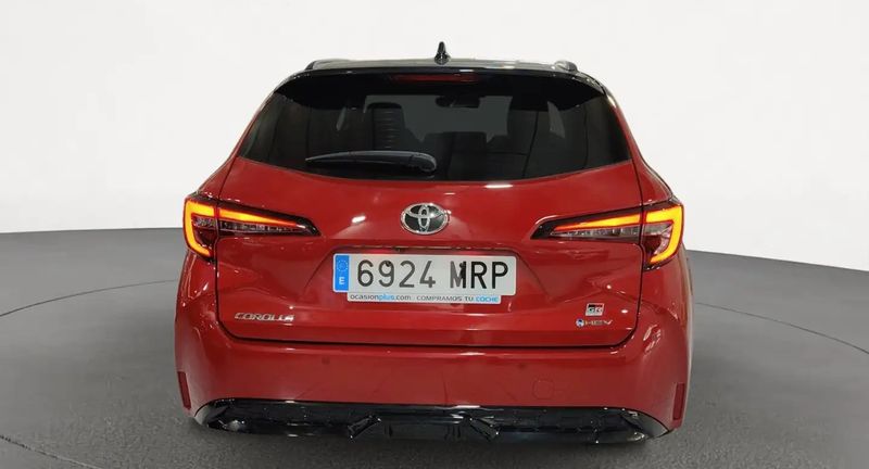 Toyota Corolla Combi • 2024 • 37,727 km 8