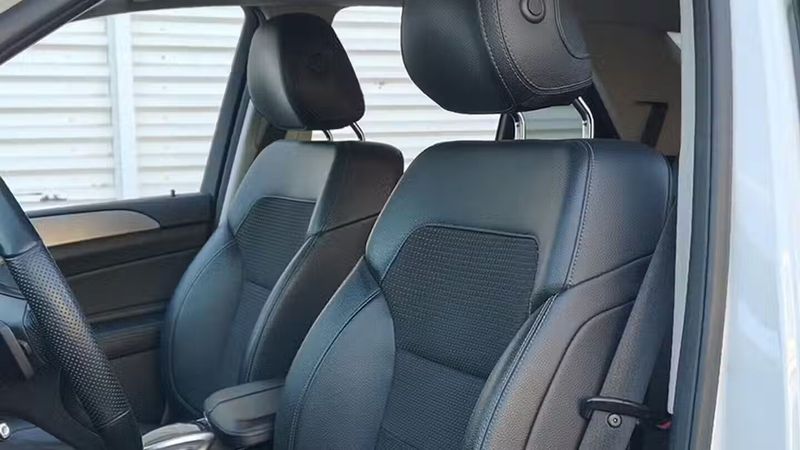 Mercedes-Benz GLE • 2018 • 155,812 km 10