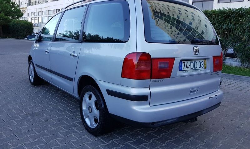 Seat Alhambra • 2001 • 240,000 km 2