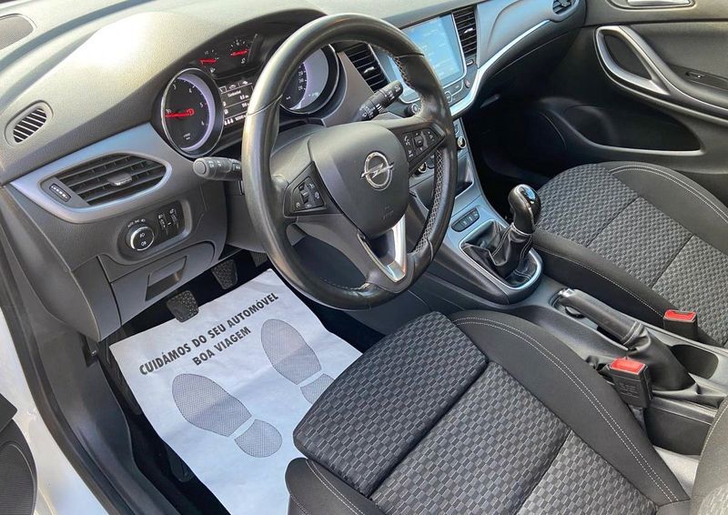Opel Astra • 2016 • 179,000 km 4