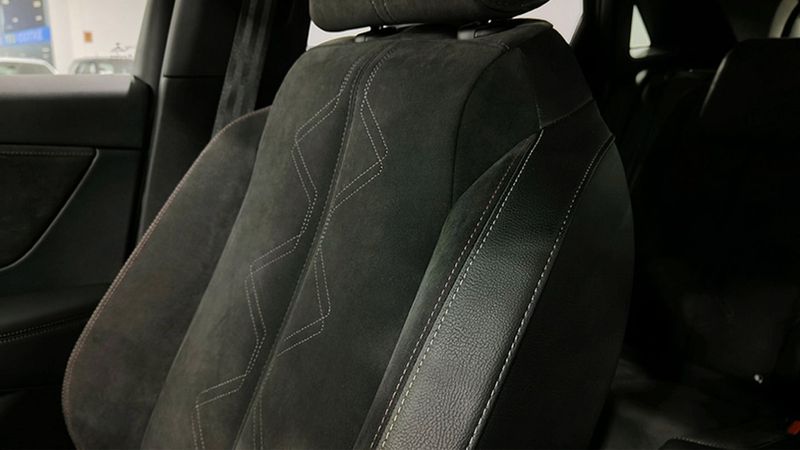 Citroën DS5 • 2022 • 18,557 km 2