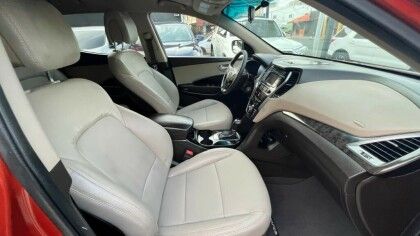 Hyundai Santa Fe • 2017 • 56 km 2