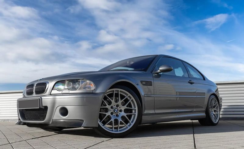 BMW M3 • 2003 • 118,000 km 8